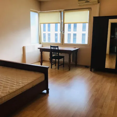 Hyatt *