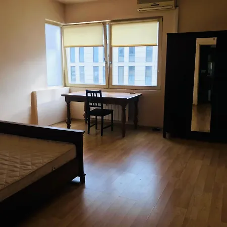 Hyatt *