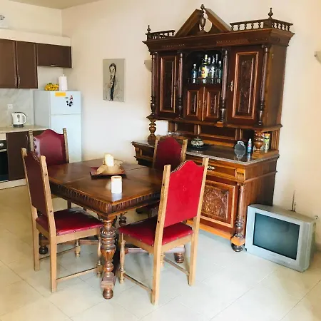 Hyatt Apartmán *